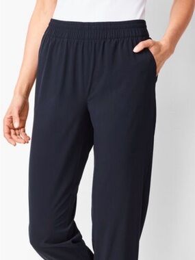 T By Talbots Women’s Size Small Black Polyester/Spandex Straight Crop Pants
